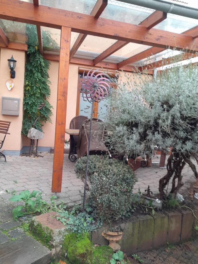 Ferienwohnung Gisela Jockgrim Luaran gambar